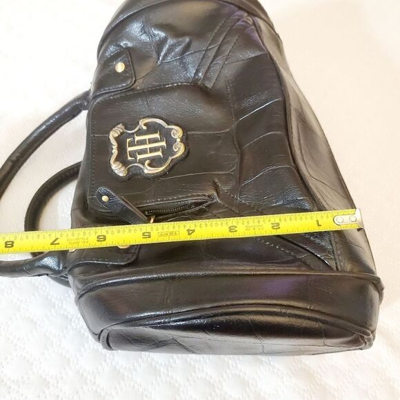 Tommy Hilfiger Black Monogram Bag - Picture 13 of 15